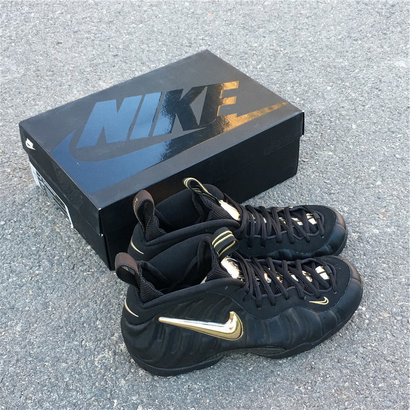 Authentic Nike Air Foamposite Pro “Black - Metallic Gold”